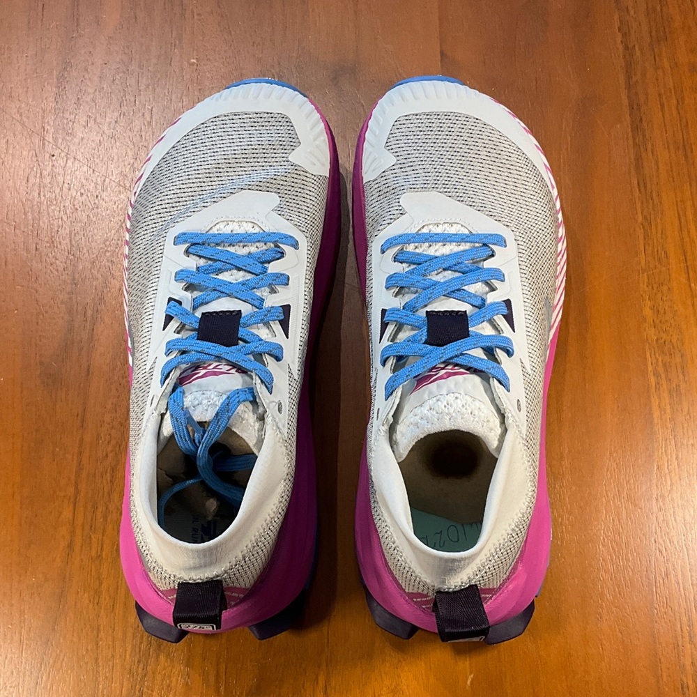 Altra Olympus 275 Women’s Gray, Pink & Blue Trail Running Shoes - Picture 3 of 4